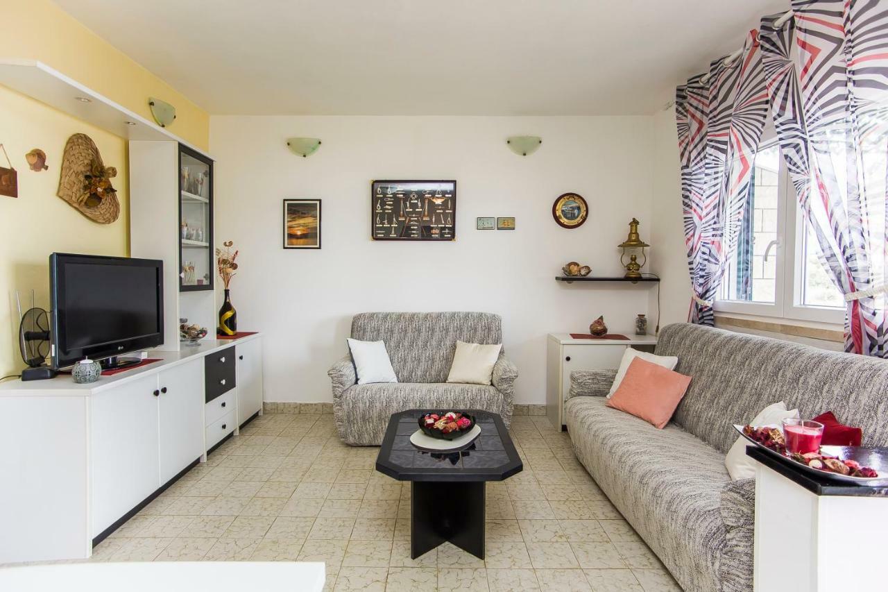 Holiday House "Kale" Drače エクステリア 写真