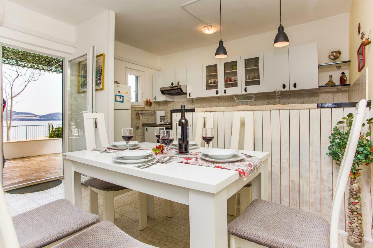 Holiday House "Kale" Drače エクステリア 写真